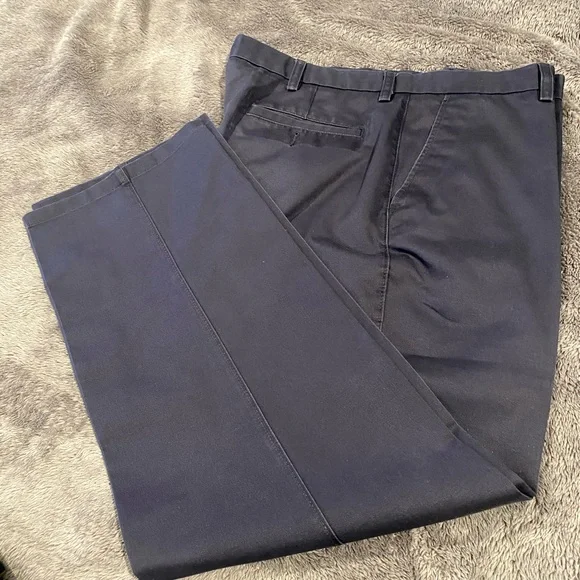 St. John's Bay-Classic Fit, Men's 38x32 Pants - Picture 2 of 4